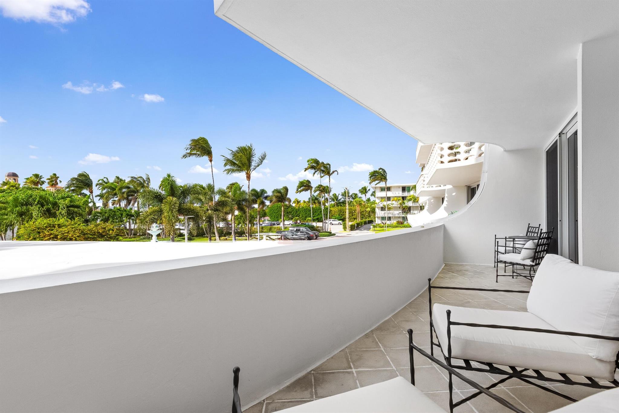 SUN AND SURF ONE HUNDRED - Residential