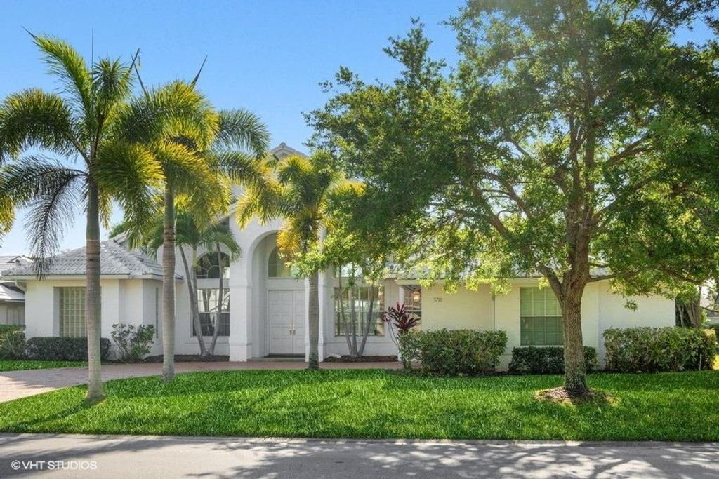 Photo of 570 SW Sanctuary Drive, Port Saint Lucie, FL 34986 (MLS # R10702893)