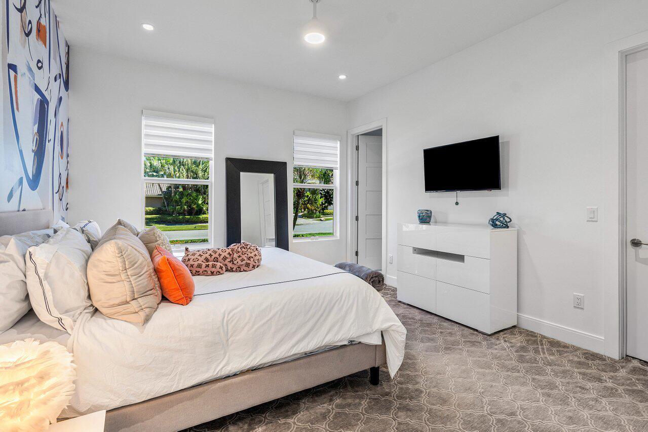 Delaire Country Club - Residential