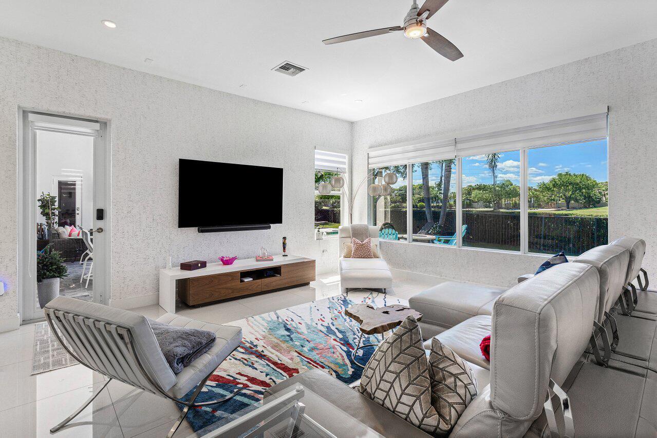 Delaire Country Club - Residential