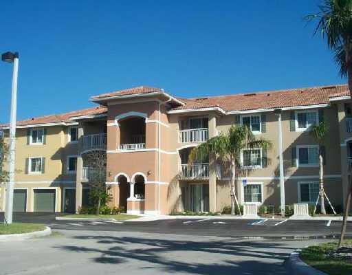 Photo of 6418 Emerald Dunes Drive #107, West Palm Beach, FL 33411 (MLS # R11076085)