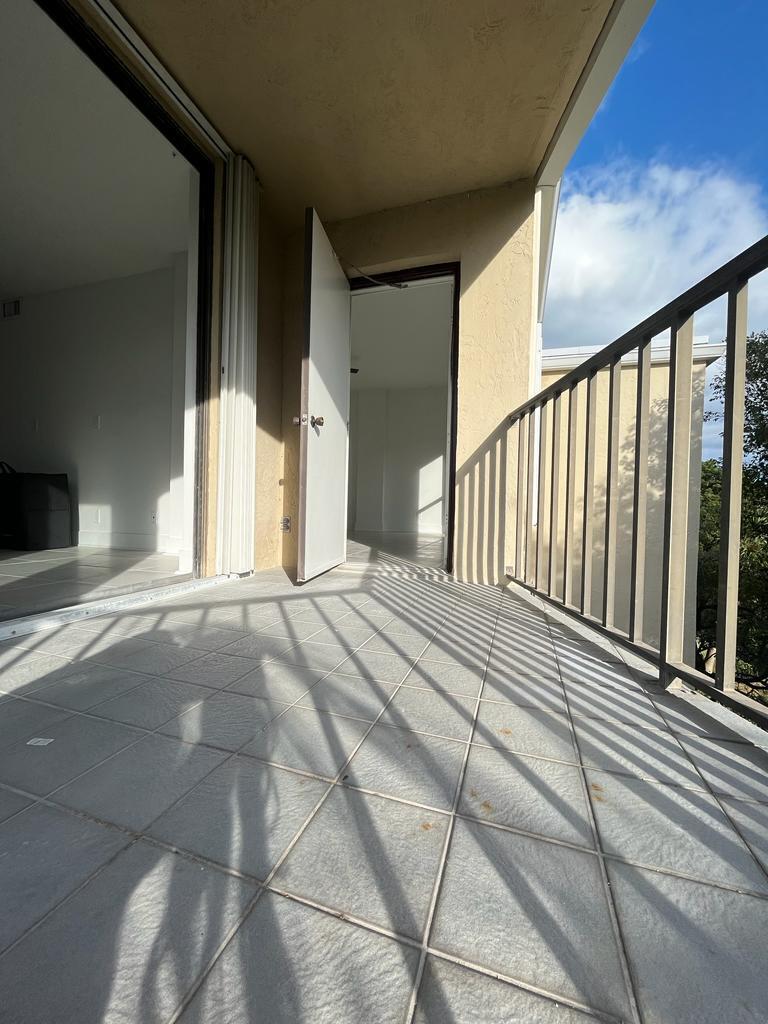 Hidden Harbor - Residential