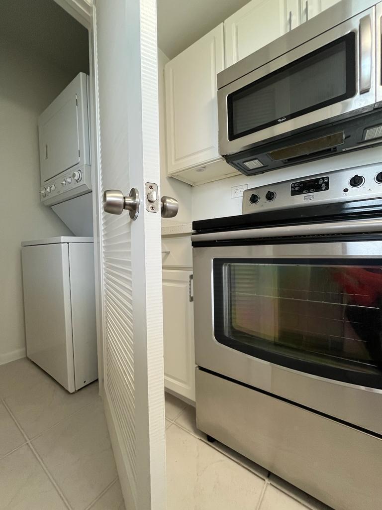 Hidden Harbor - Residential