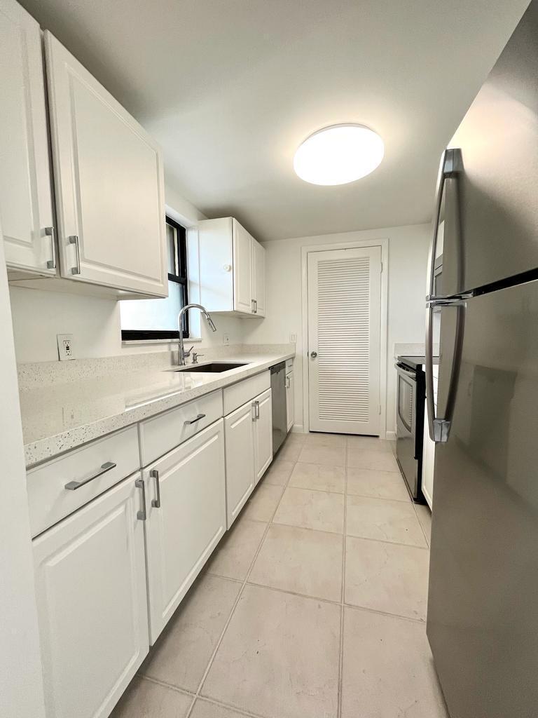 Hidden Harbor - Residential