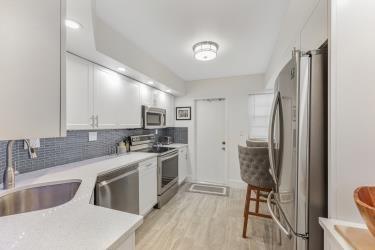 Briarwood Club 3 Condo - Residential
