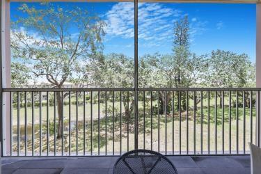 Briarwood Club 3 Condo - Residential