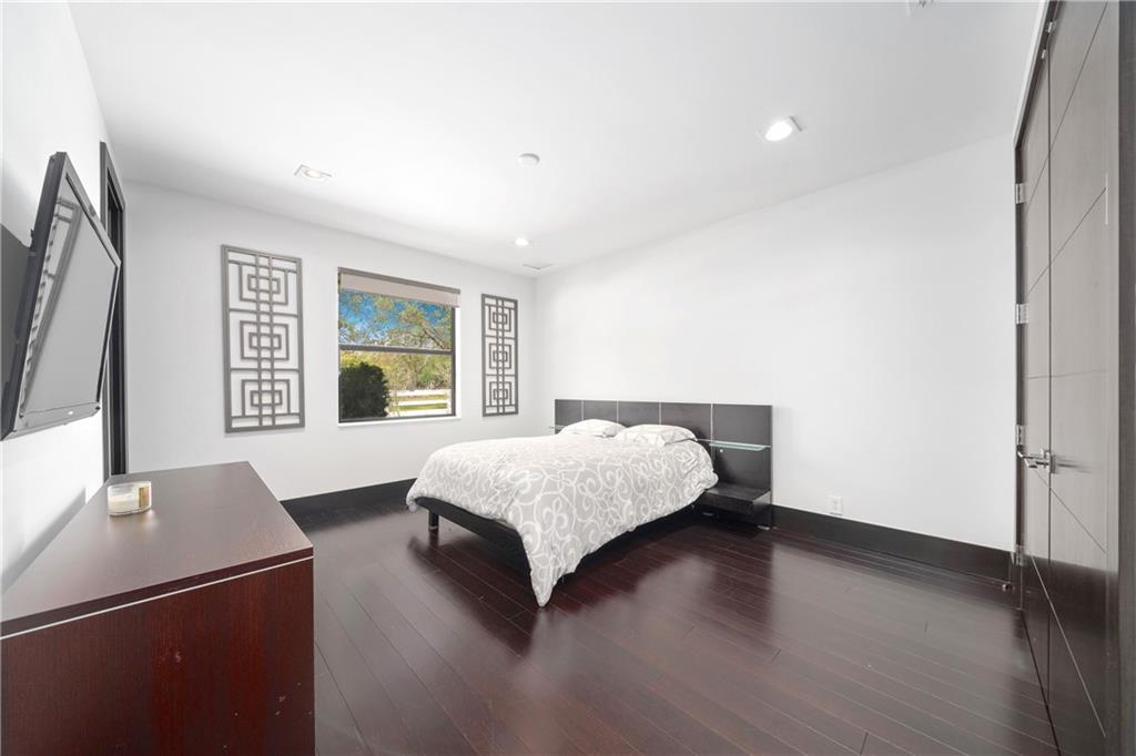 SUNSHINE RANCHES - Residential