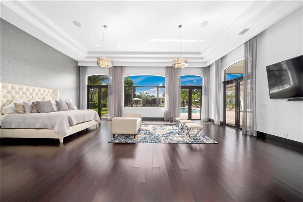 SUNSHINE RANCHES - Residential