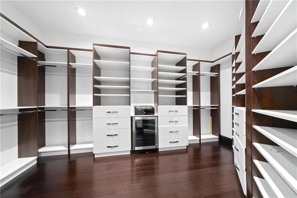 SUNSHINE RANCHES - Residential