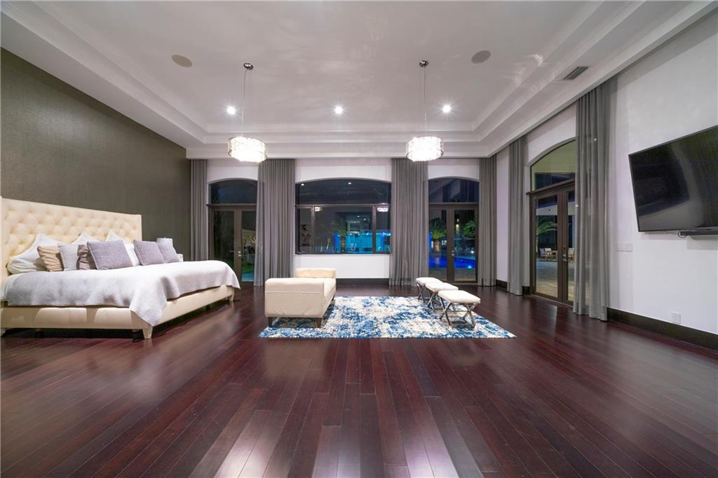 SUNSHINE RANCHES - Residential