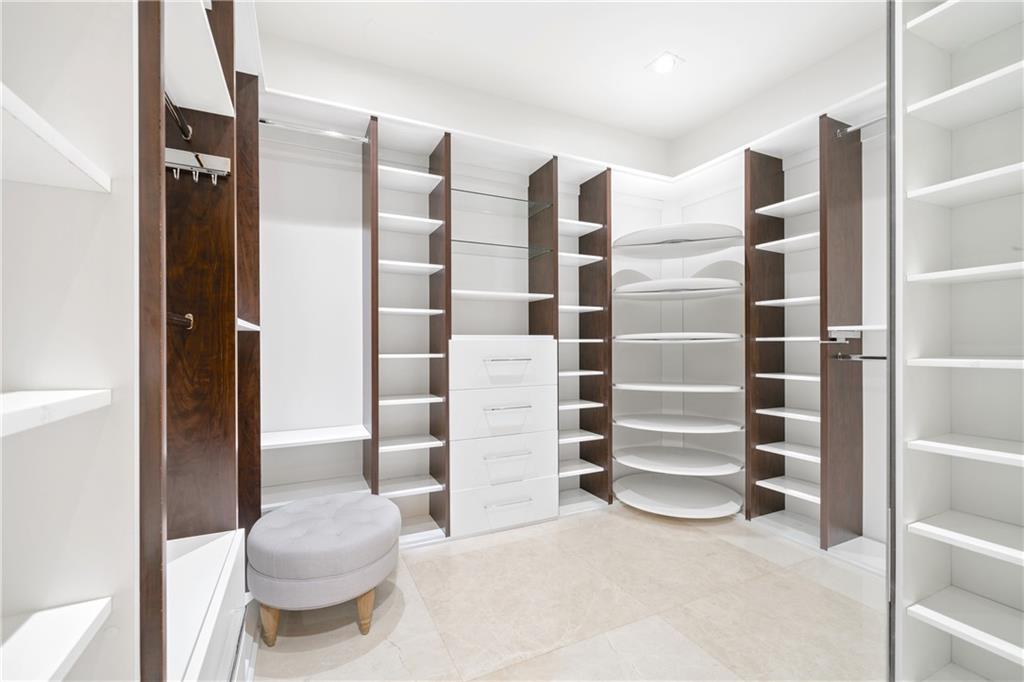 SUNSHINE RANCHES - Residential