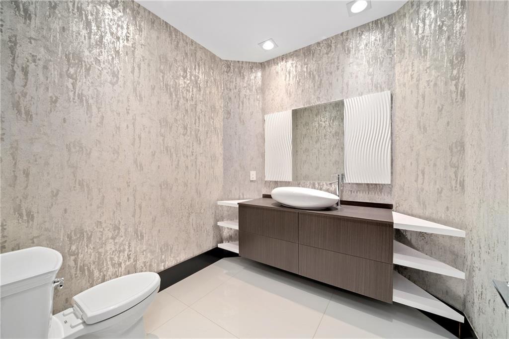 SUNSHINE RANCHES - Residential