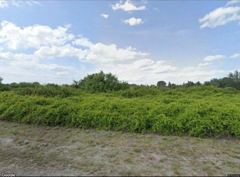 533 Lone Star Lane Lehigh Acres FL 33974