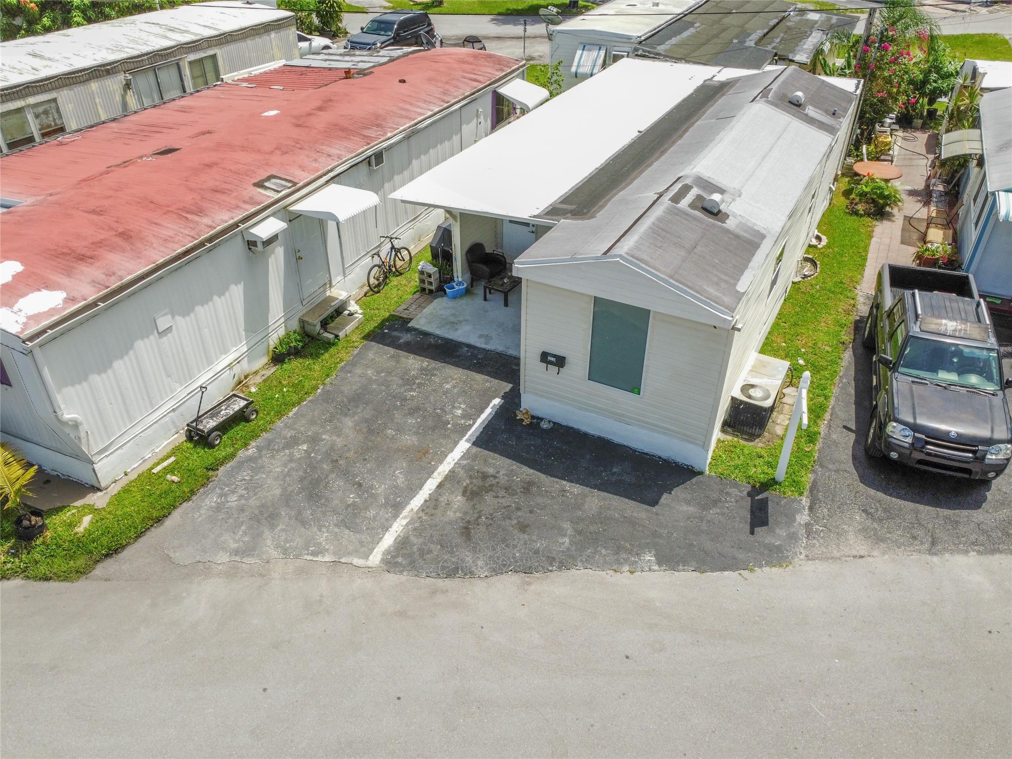 Sunshine Holiday - Residential