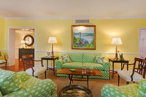 LANDINGS OF DELRAY BEACH CONDO - Residential