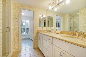 LANDINGS OF DELRAY BEACH CONDO - Residential
