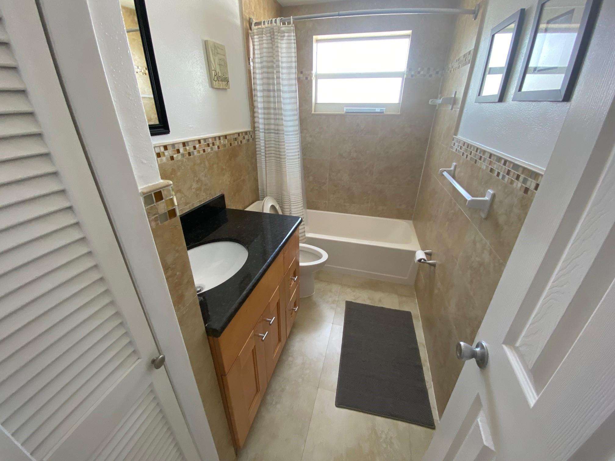 Collins View Condo - Residential Lease