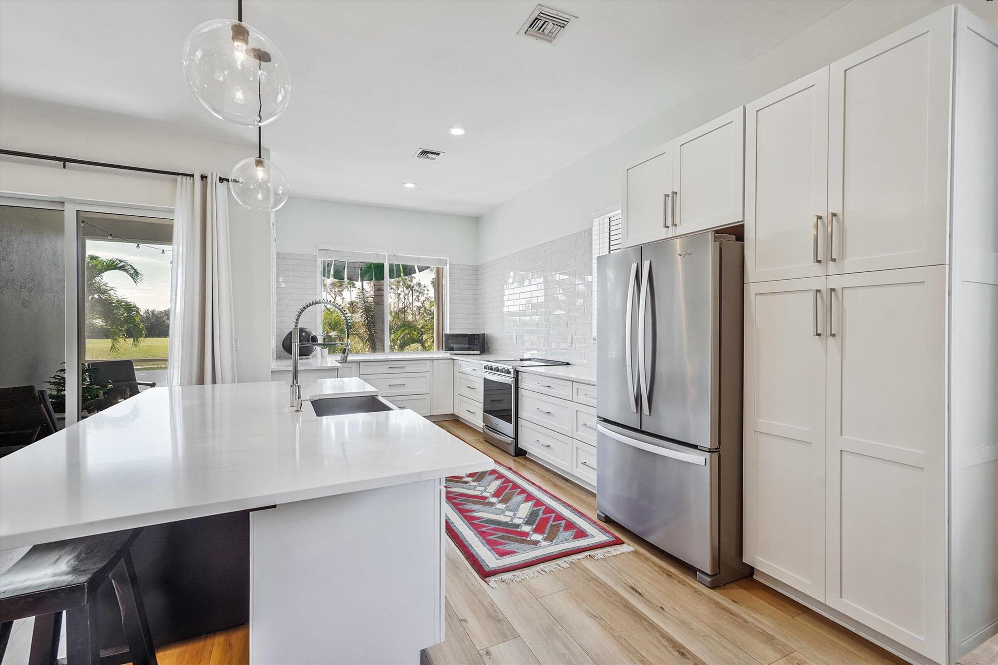 LAKEFIELD OF THE LANDINGS - Residential Lease