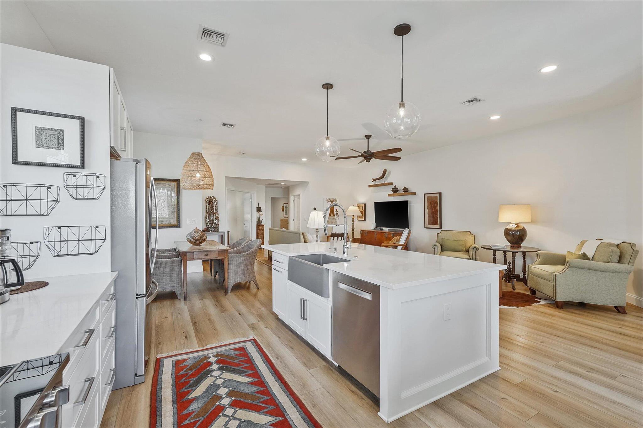 LAKEFIELD OF THE LANDINGS - Residential Lease