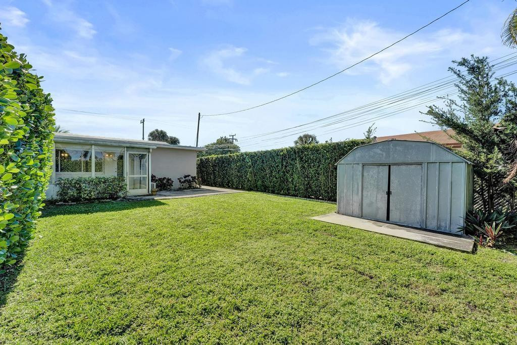 Floranada Ridge Sec A 30- - Residential Lease