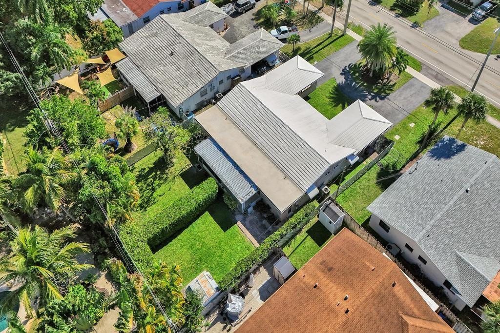 Floranada Ridge Sec A 30- - Residential Lease