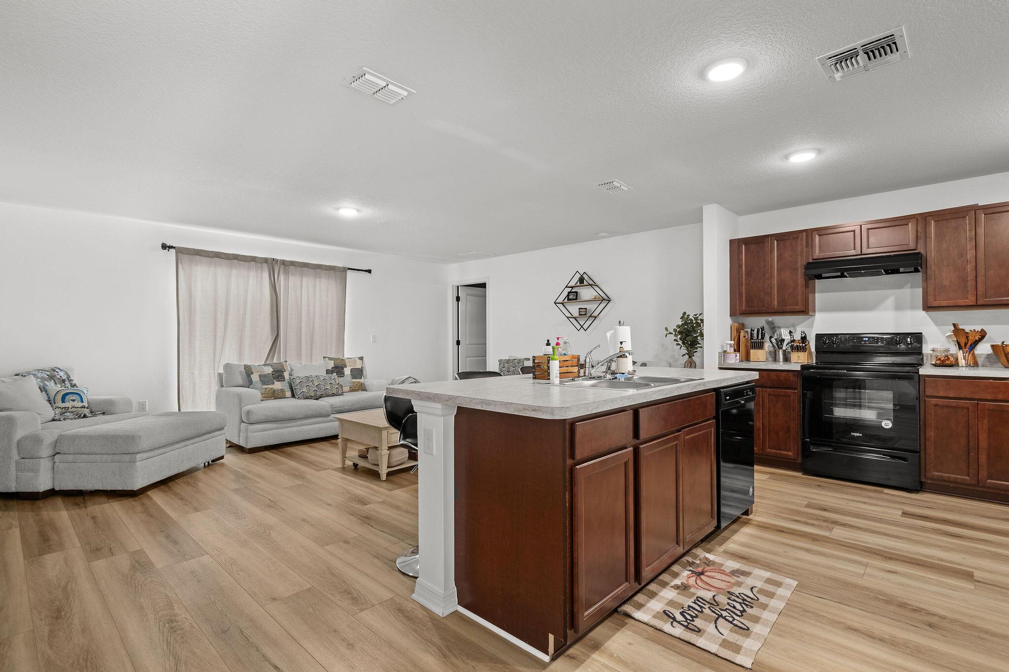 PORT ST LUCIE - Residential