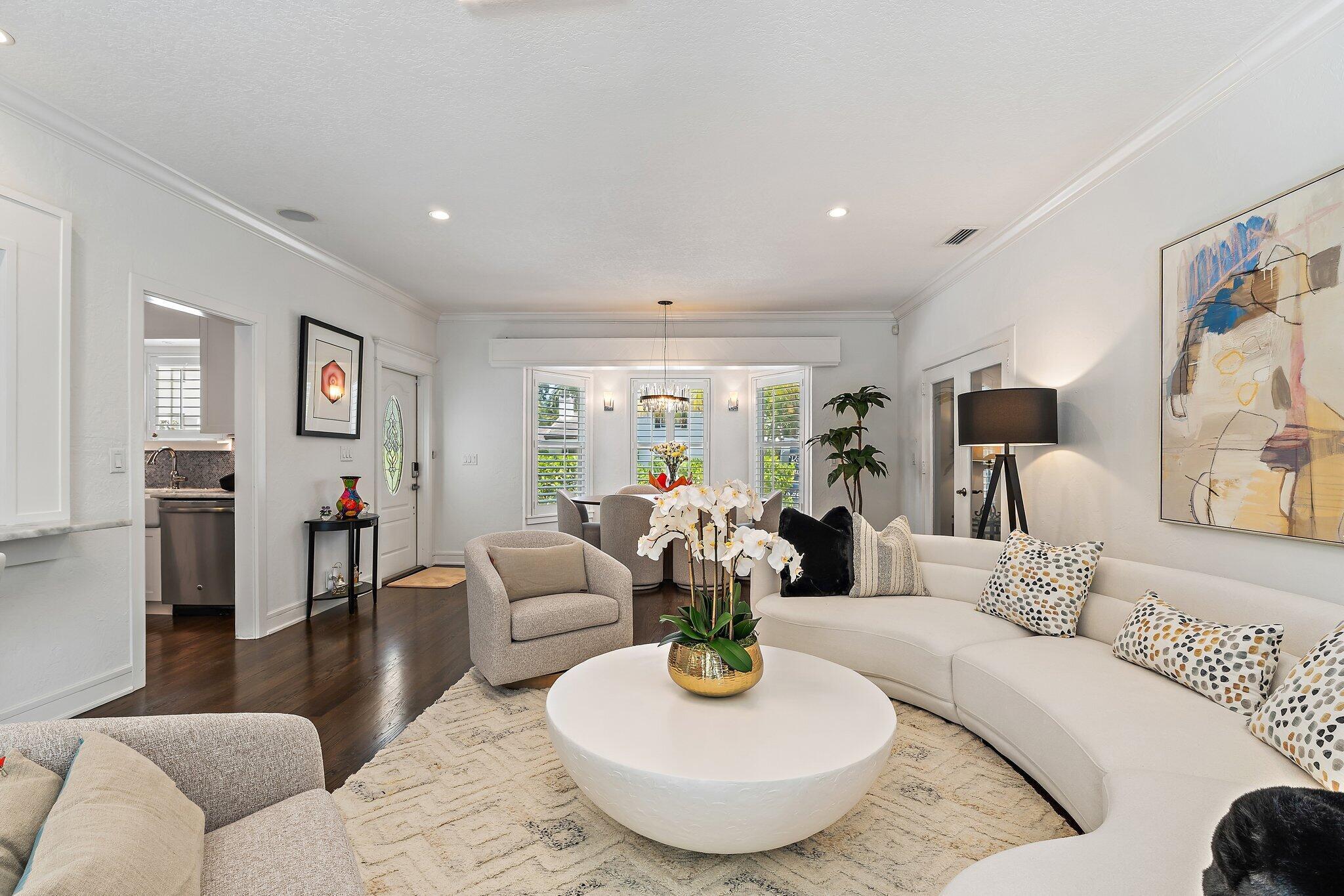 EL CID COURT - Residential