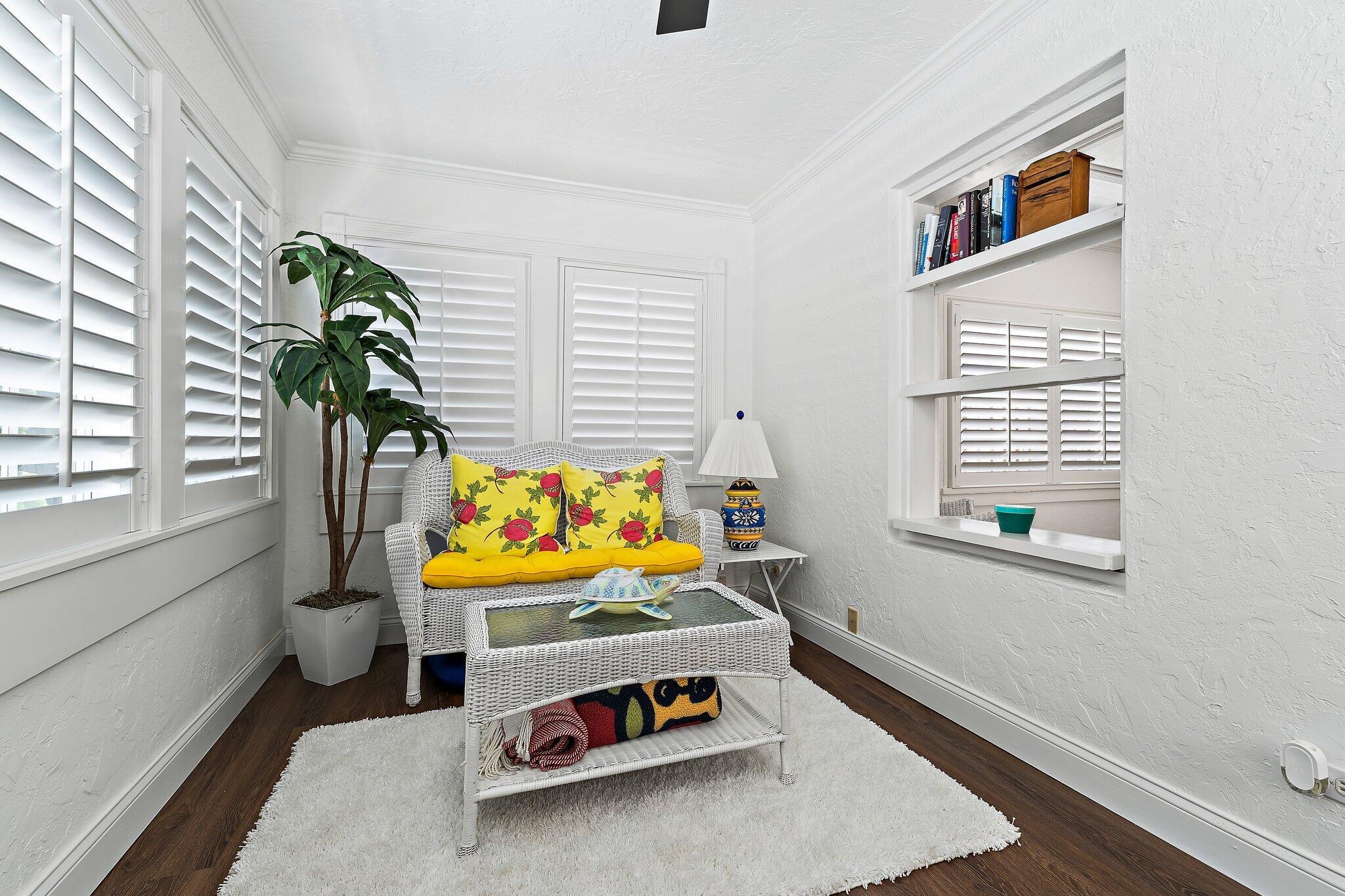 EL CID COURT - Residential