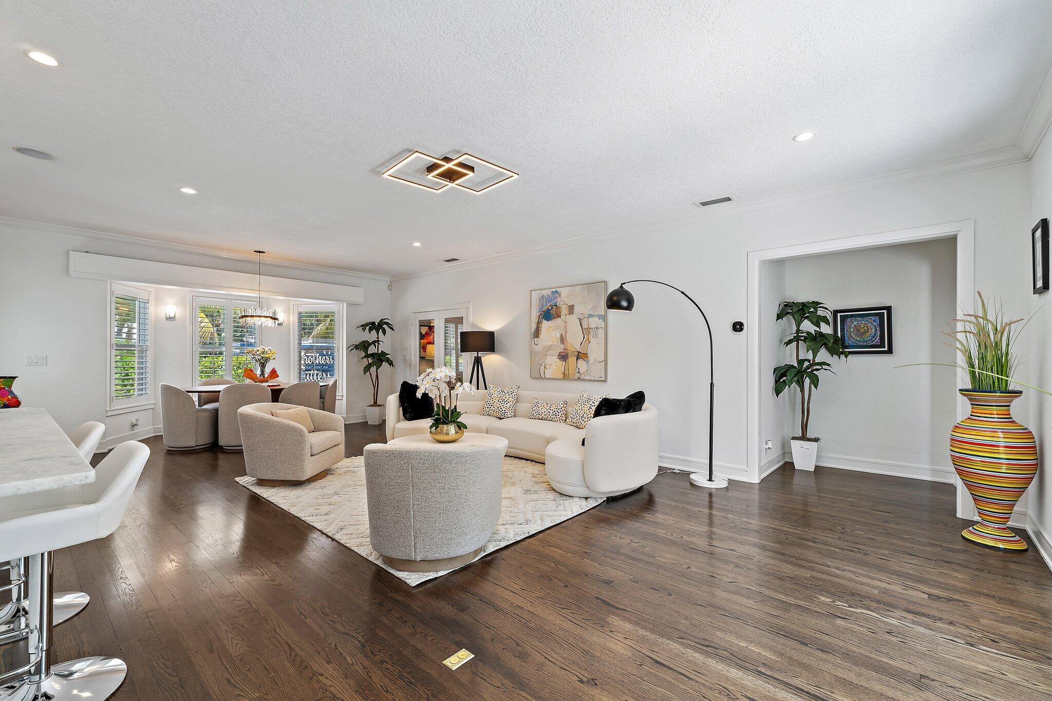 EL CID COURT - Residential