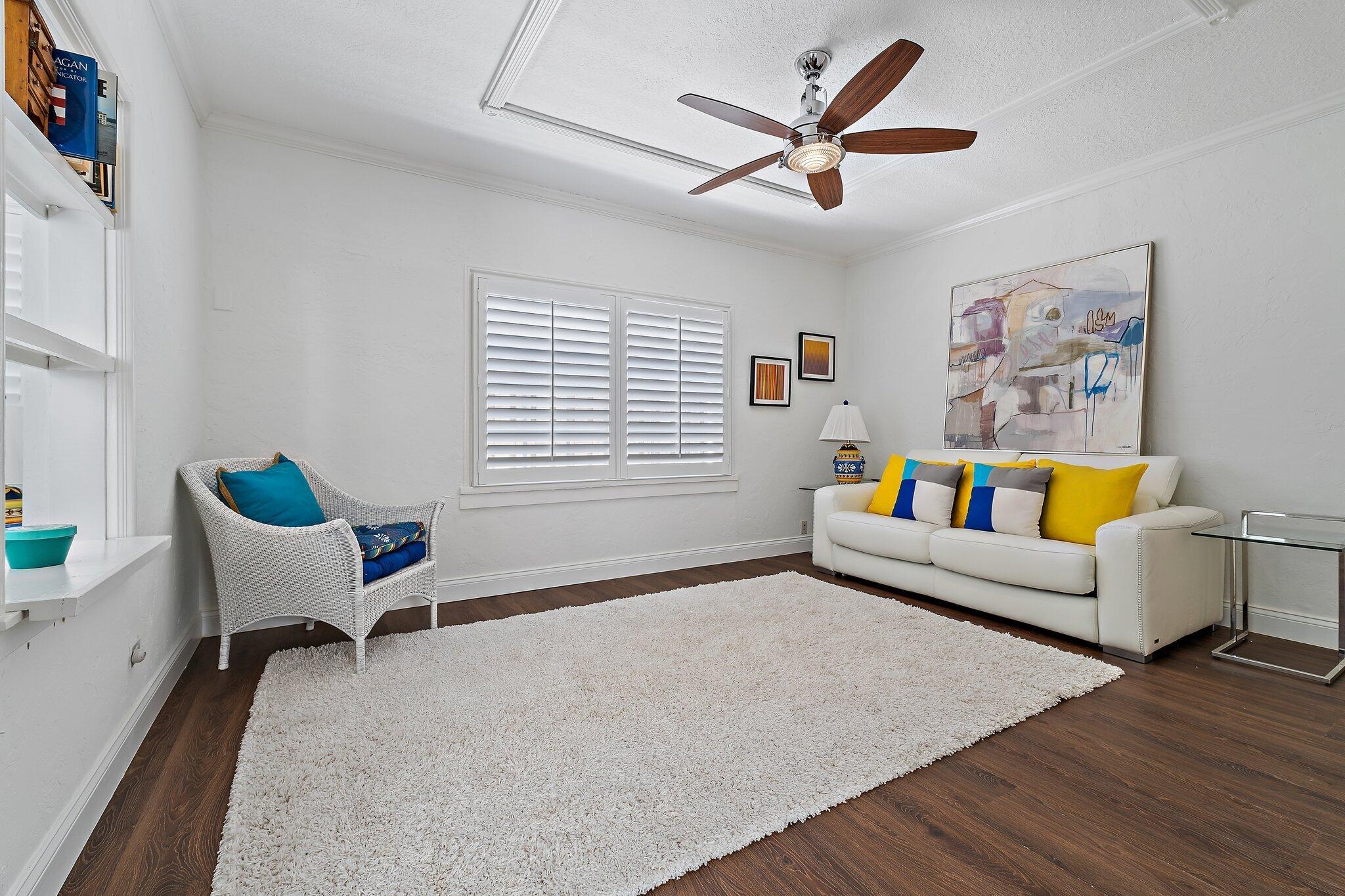 EL CID COURT - Residential