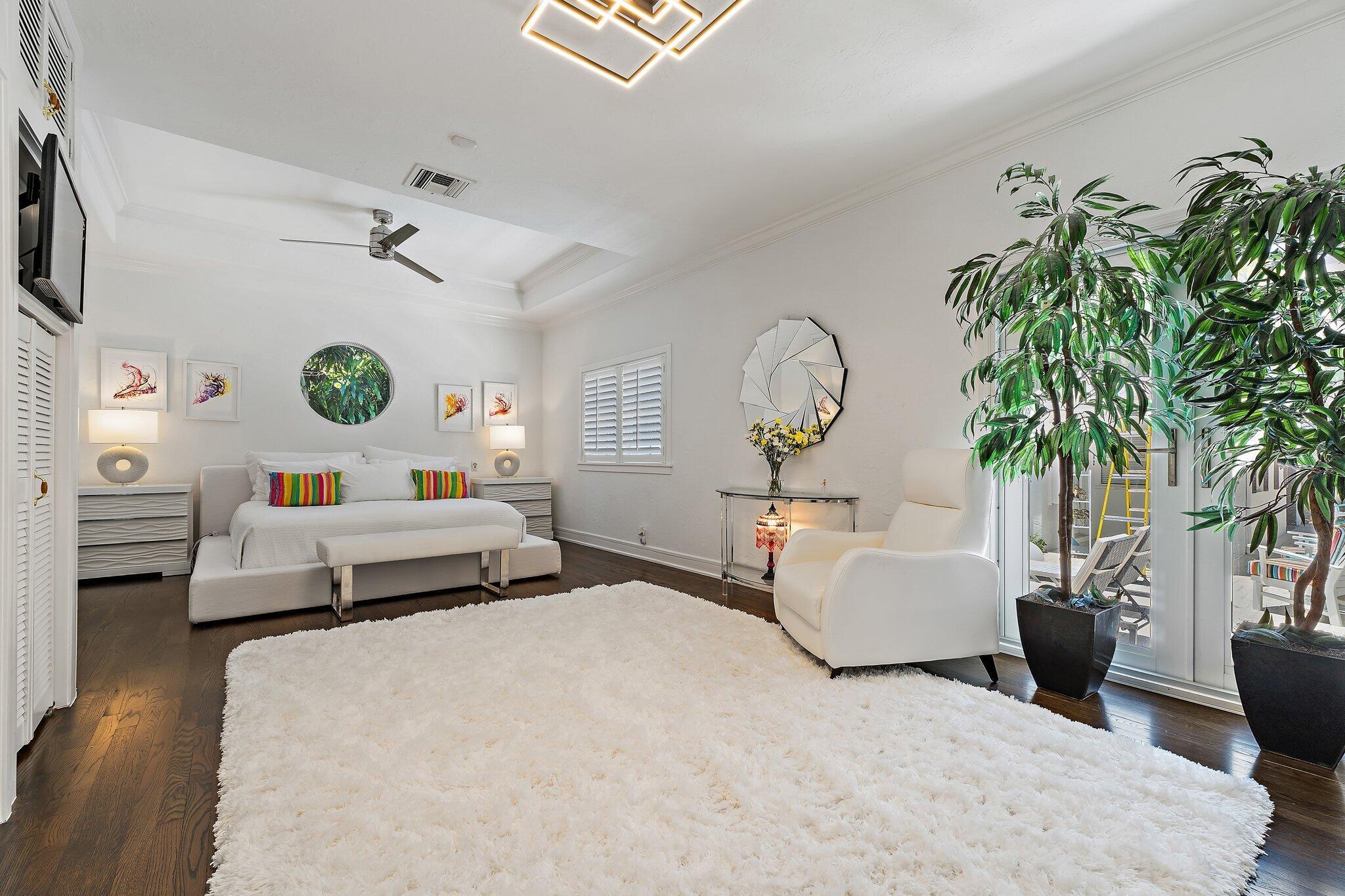 EL CID COURT - Residential