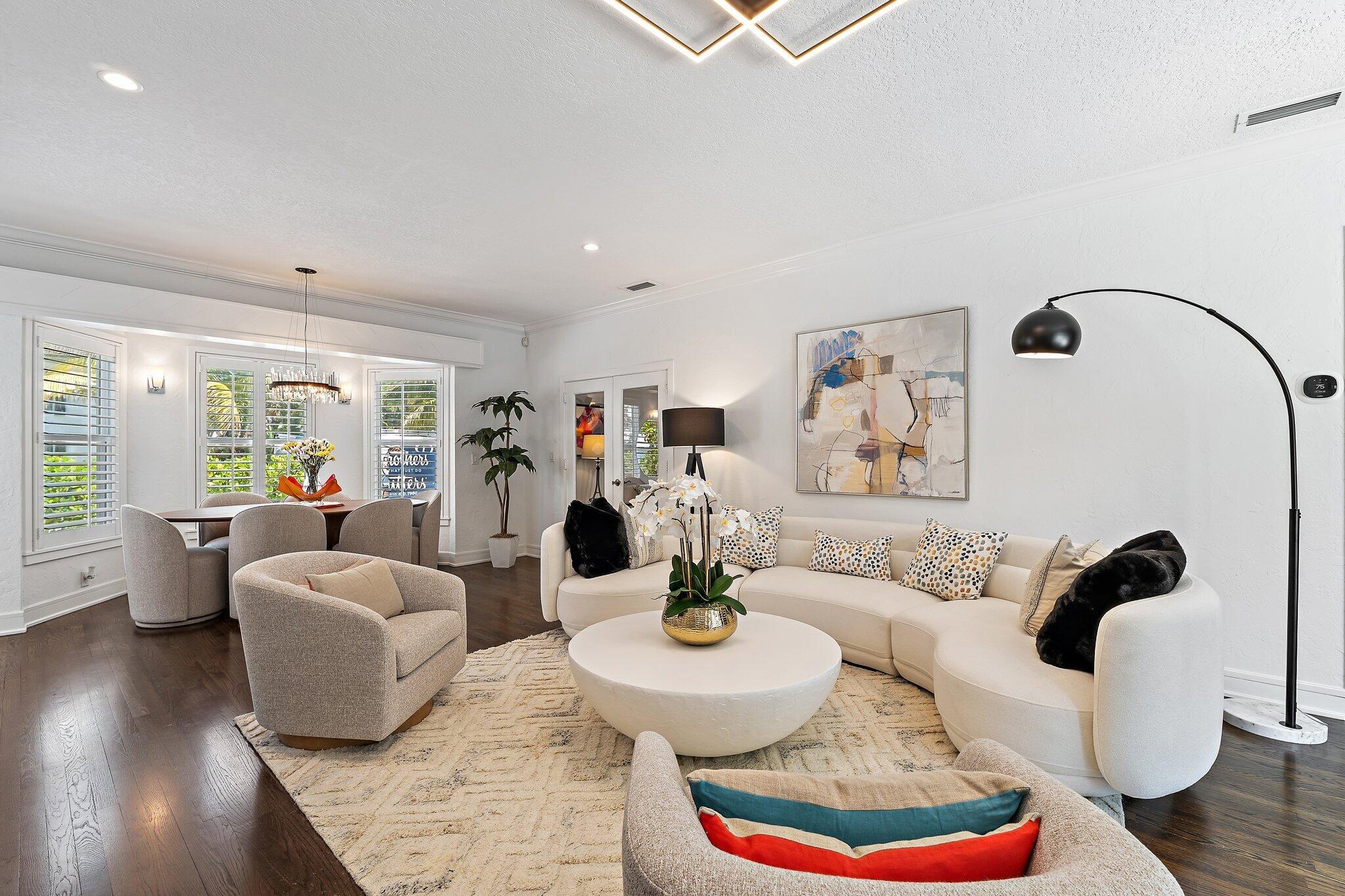 EL CID COURT - Residential