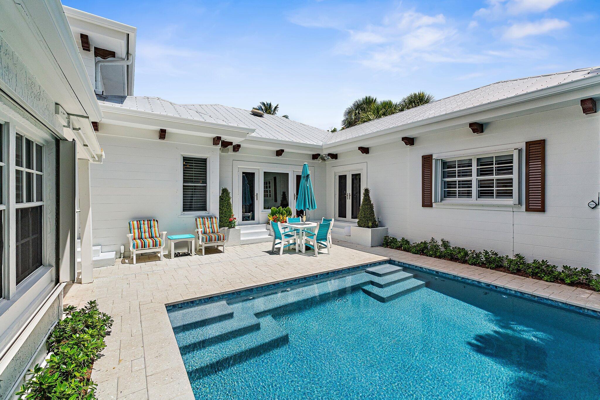 EL CID COURT - Residential