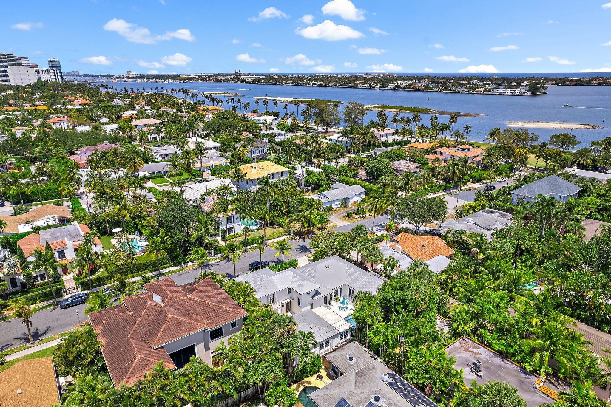 EL CID COURT - Residential