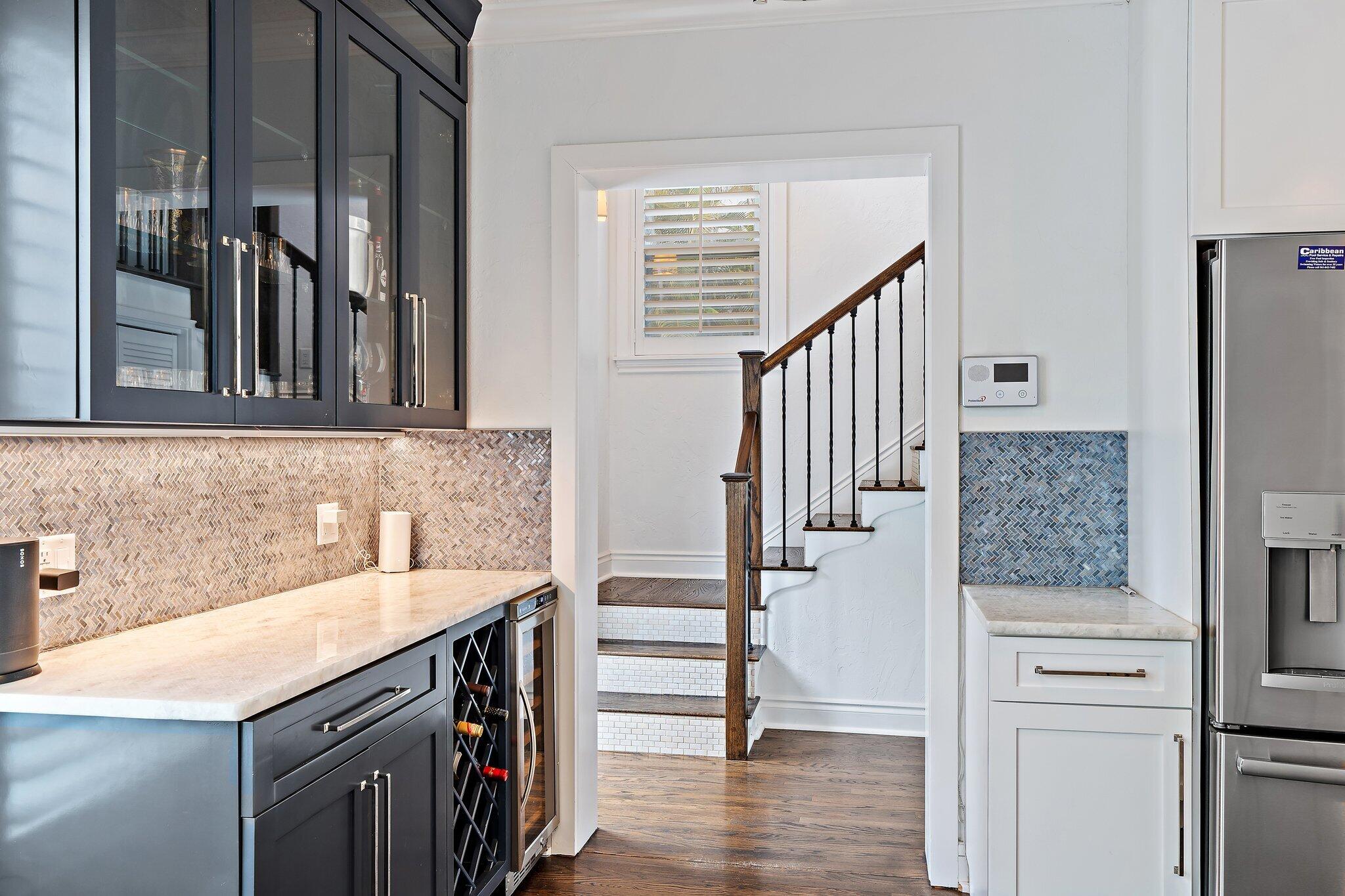 EL CID COURT - Residential