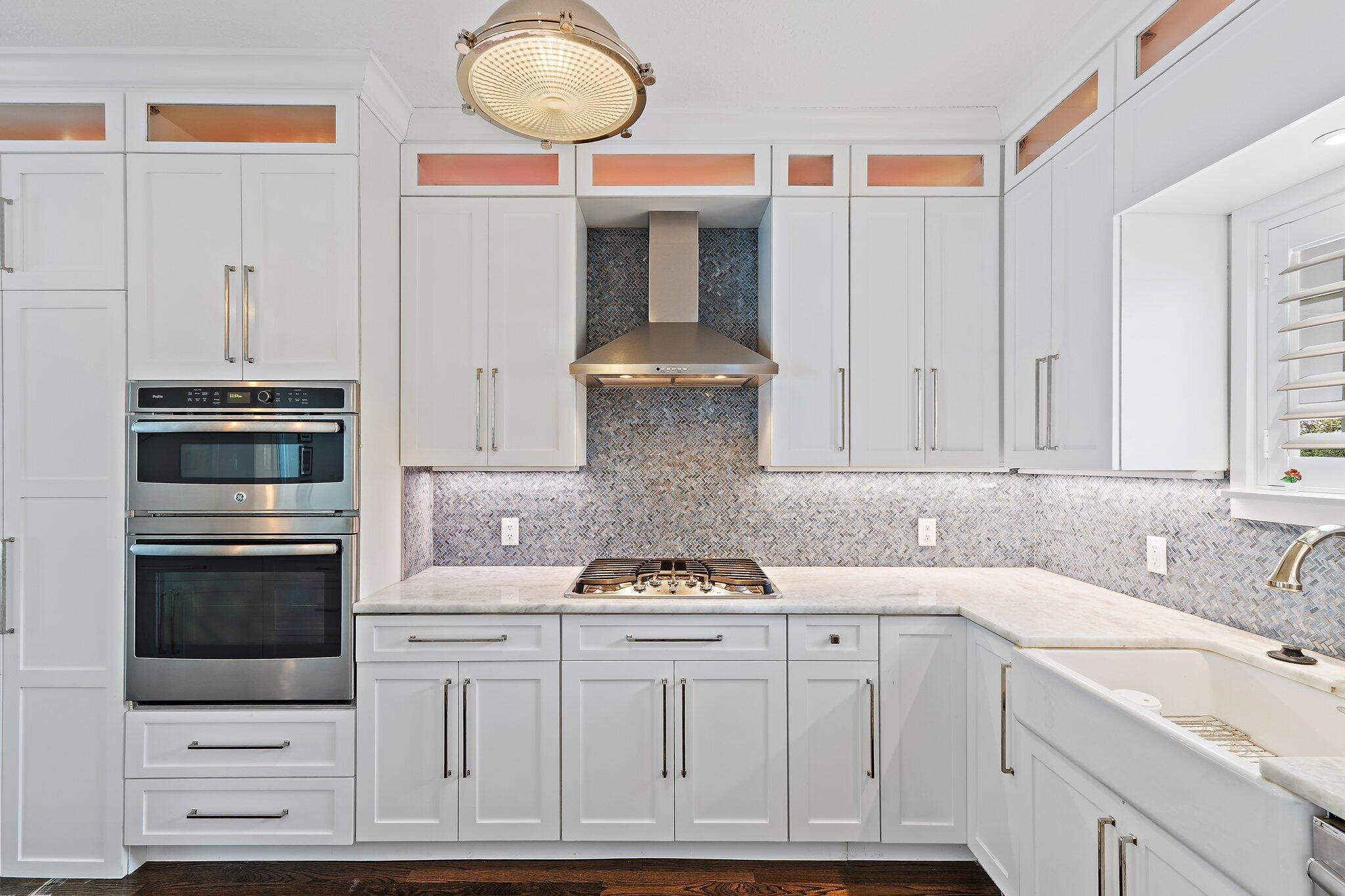 EL CID COURT - Residential