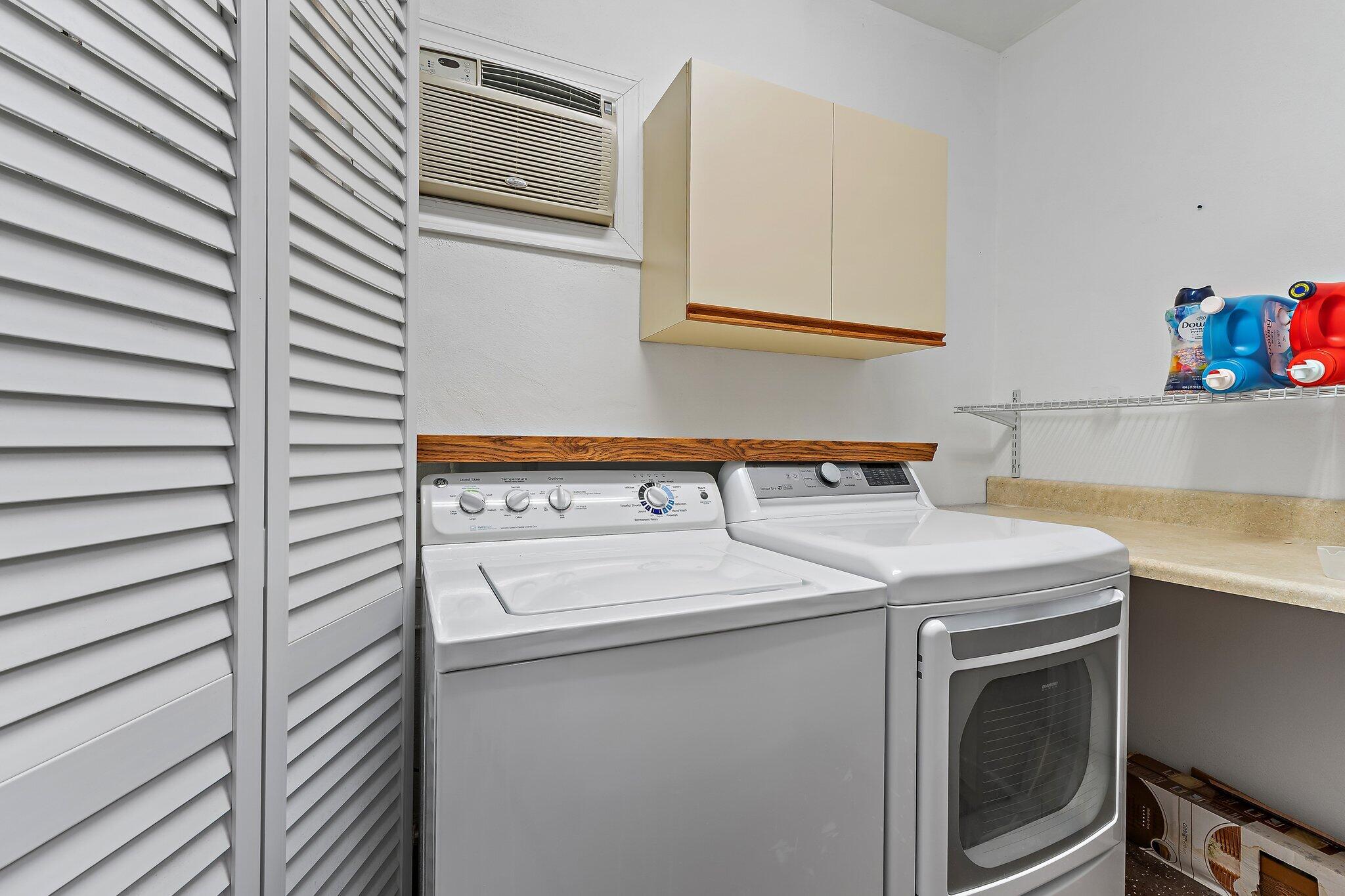 EL CID COURT - Residential