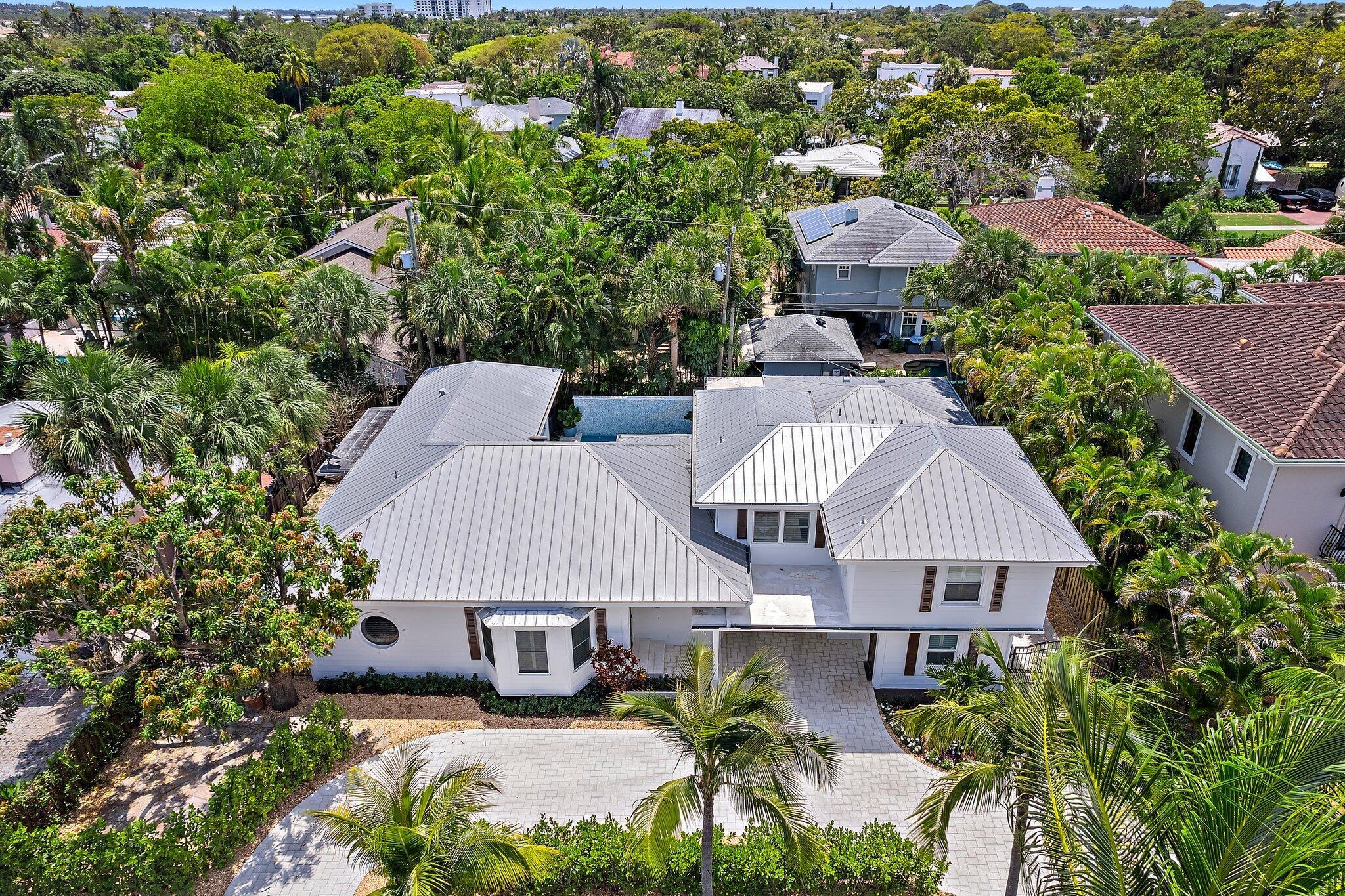 EL CID COURT - Residential