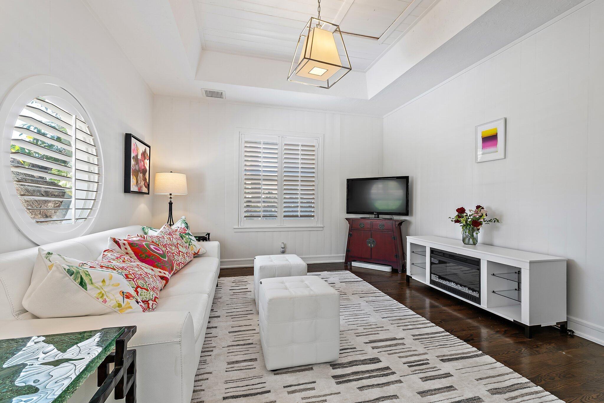 EL CID COURT - Residential