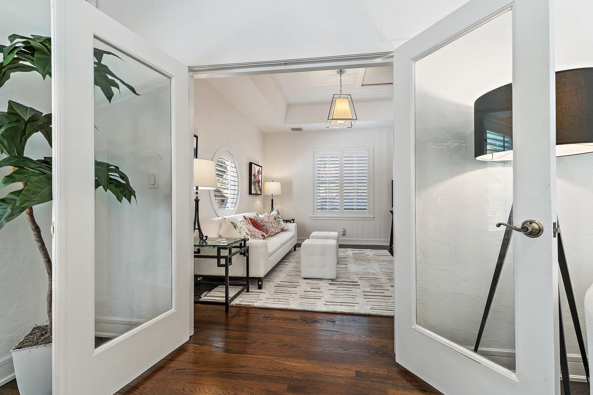 EL CID COURT - Residential