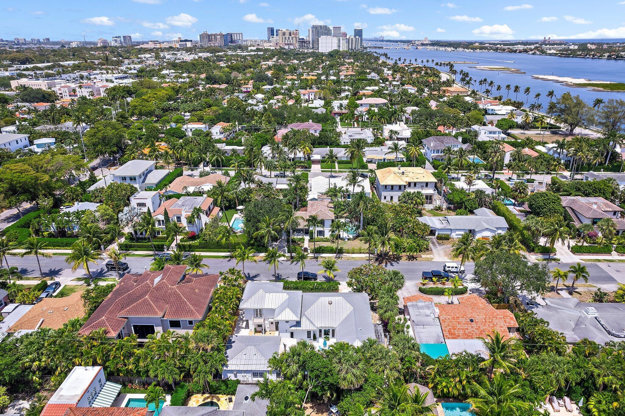 EL CID COURT - Residential