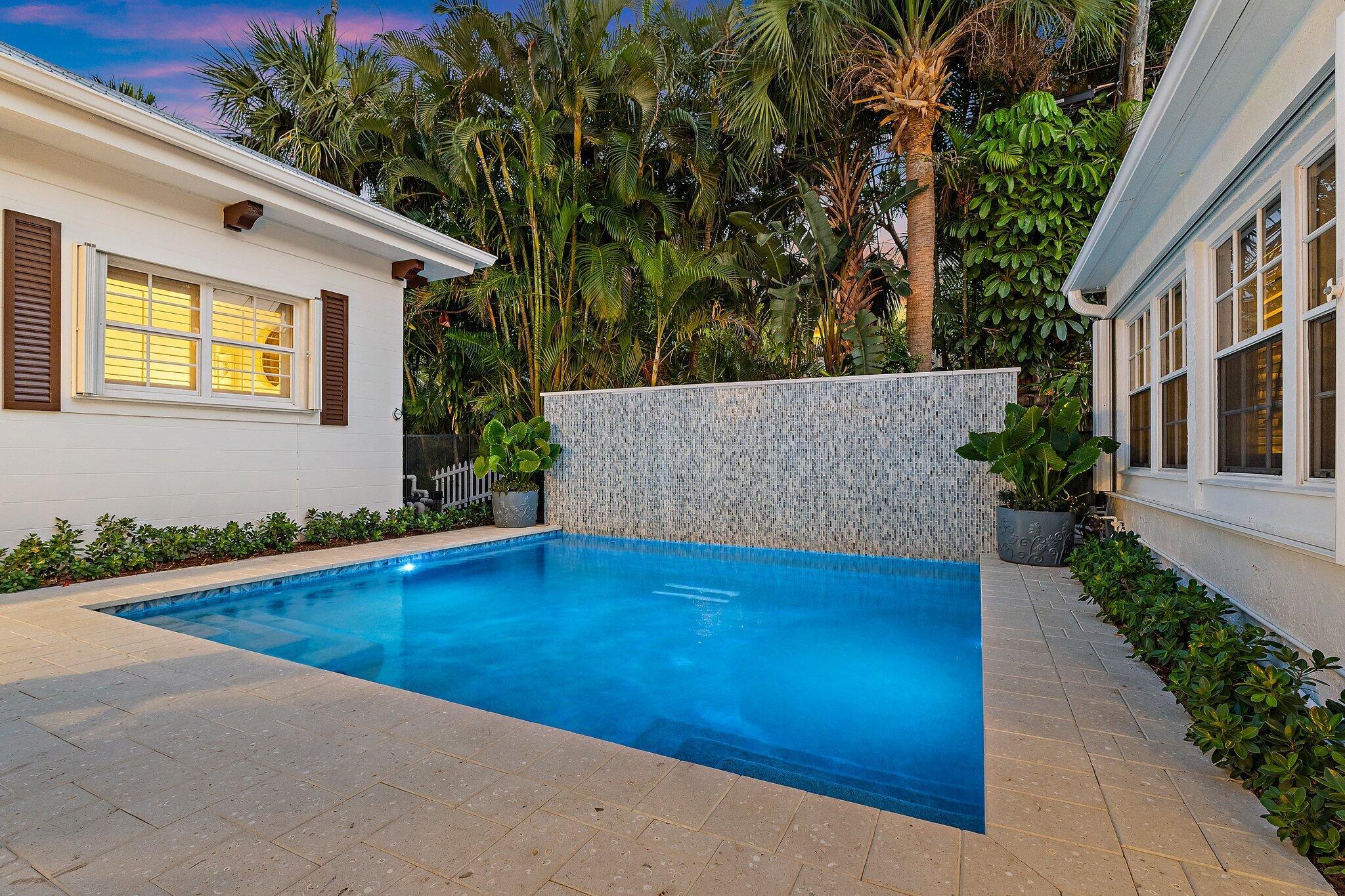 EL CID COURT - Residential