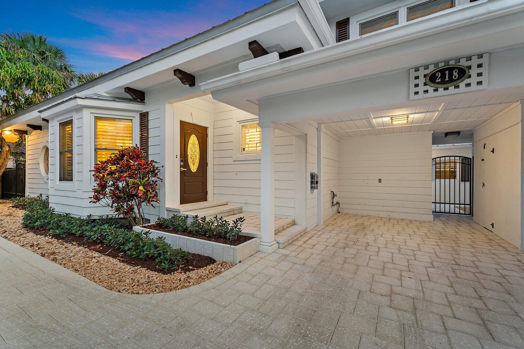 EL CID COURT - Residential