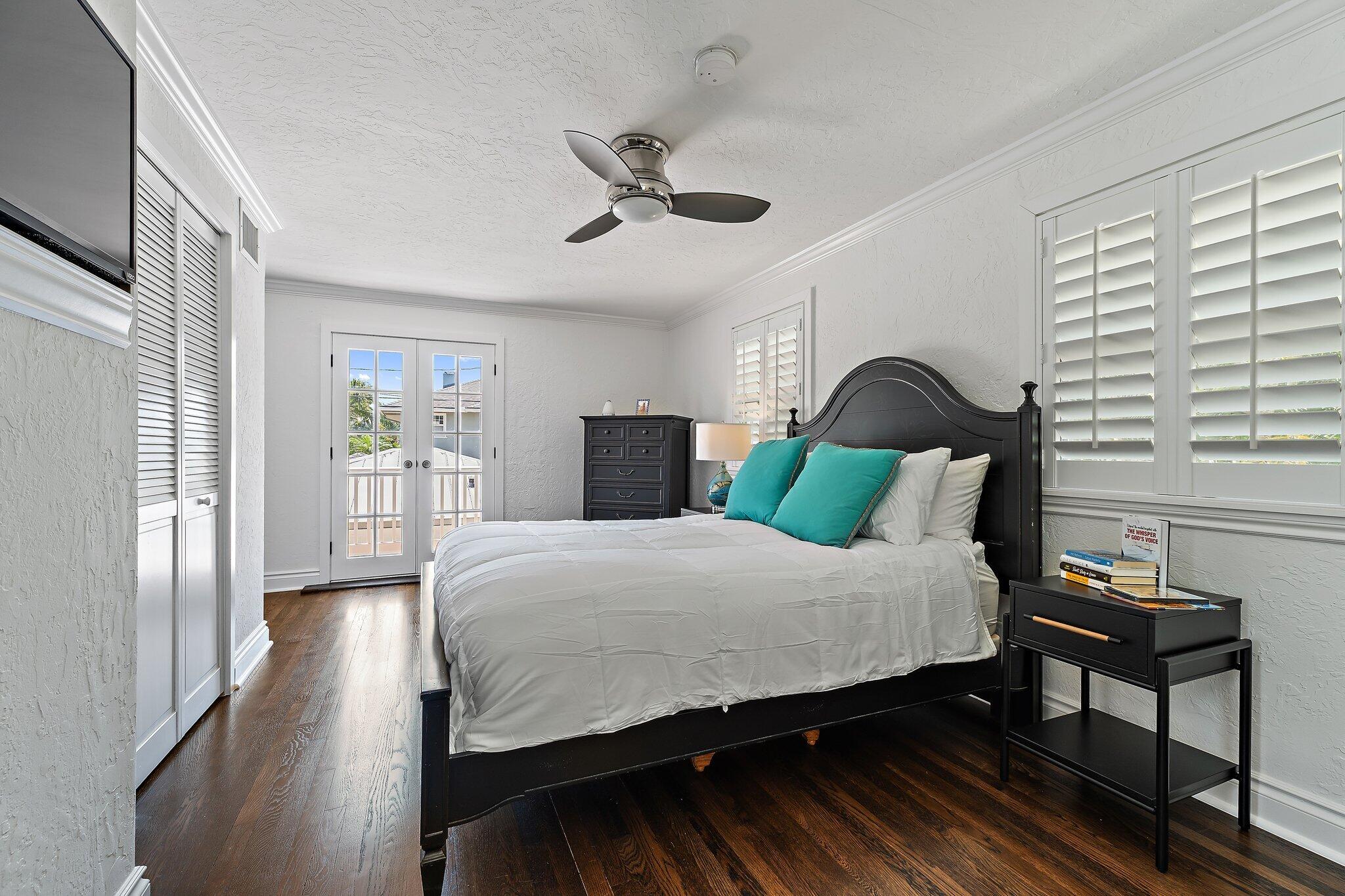 EL CID COURT - Residential