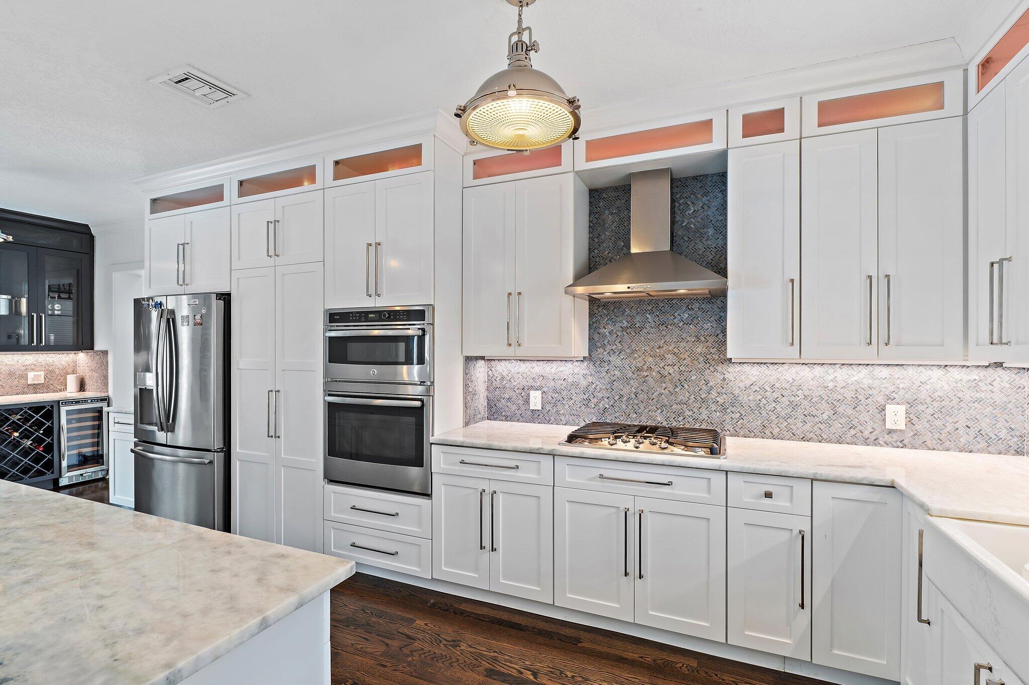 EL CID COURT - Residential