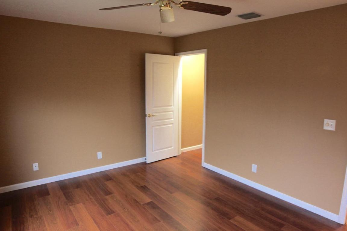 North Palm Beach Heights - Residential Lease