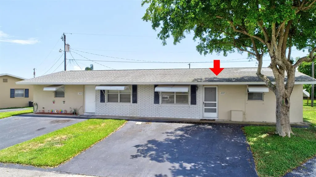 2837 Duke Ln Unit 114  