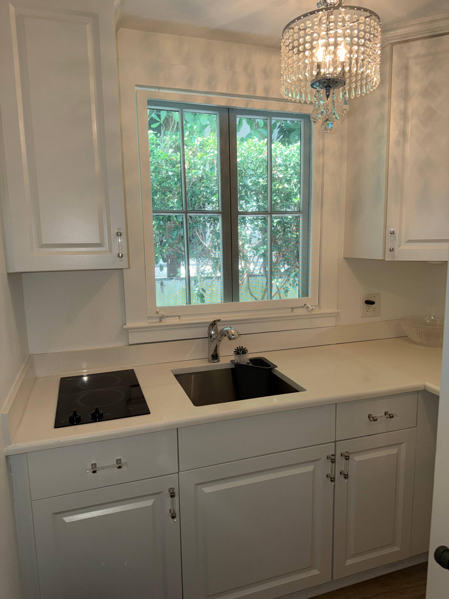 301 Chilean Avenue 0080