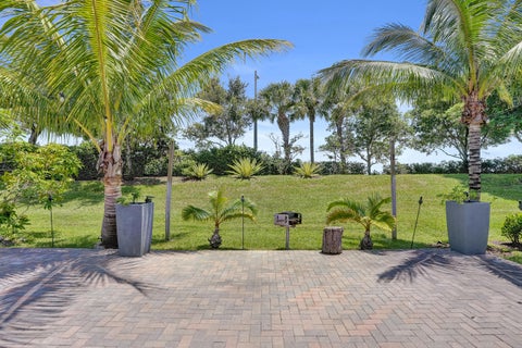 Tiny photo for 11405 Solstice Circle, Parkland, FL 33076 (MLS # B26045455)