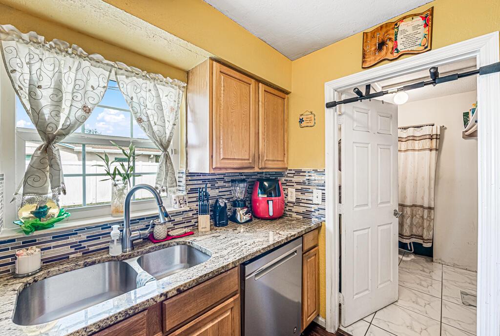 FAIRWAY PINES - Residential